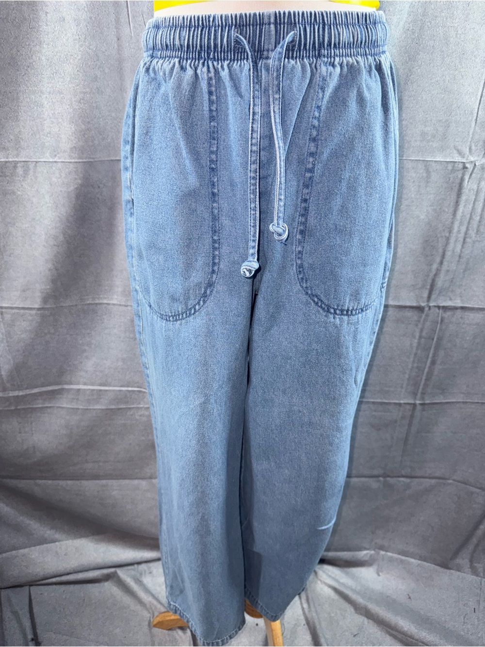 3088-Vicki Wayne Relaxed Boyfriend Jeans with Elastic Drawstring Waist